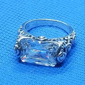 Absolutely Beautiful Sterling Silver and Glass Statement Ring.